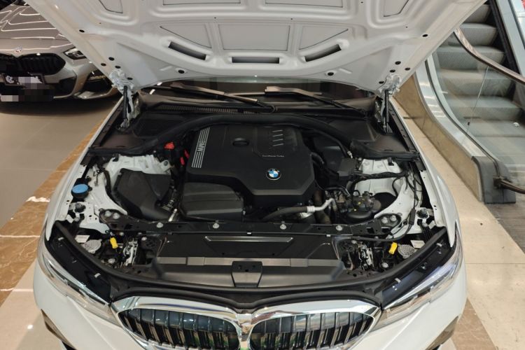 Used BMW 3 Series 2022 Updated 325Li M Sport Package Engine Bay
