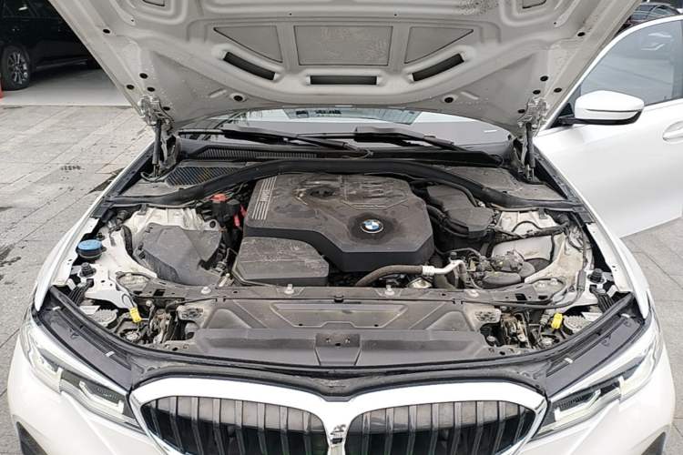 Used BMW 3 Series 2022 320Li M Sport Package Engine Bay