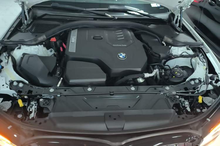 Used BMW 3 Series 2022 325Li M Sport Night Edition Package Engine Bay