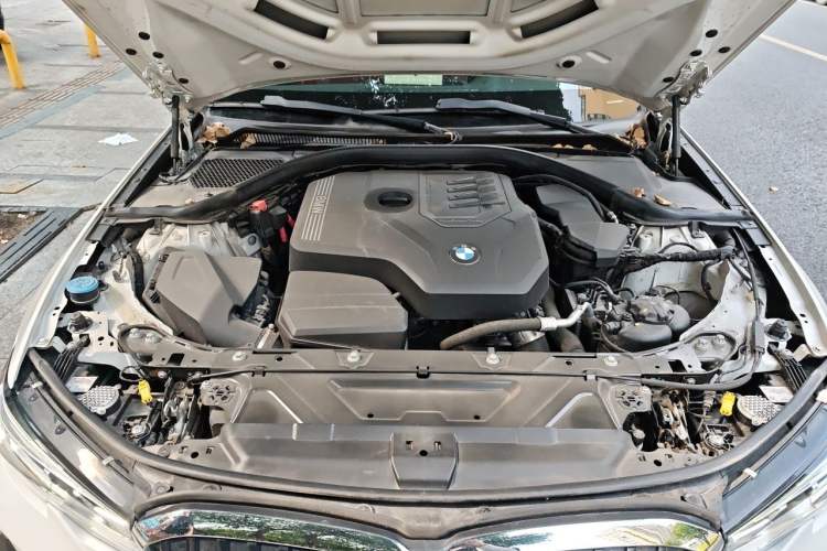 Used BMW 3 Series 2022 320Li M Sport Package Engine Bay