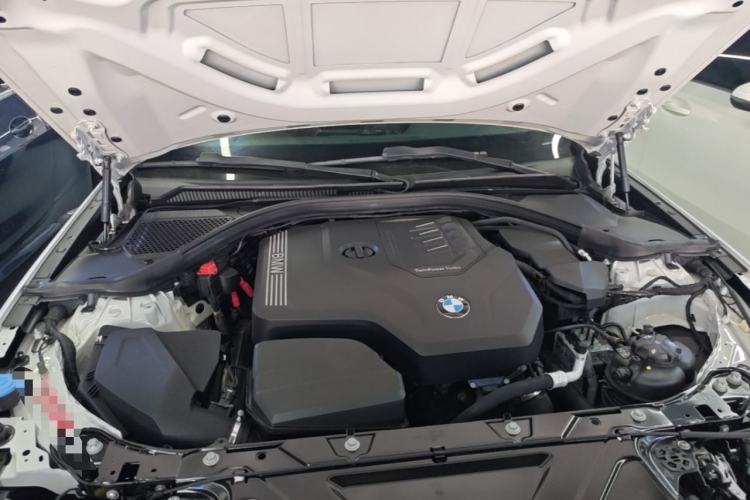 Used BMW 3 Series 2022 325i M Sport Package Engine Bay