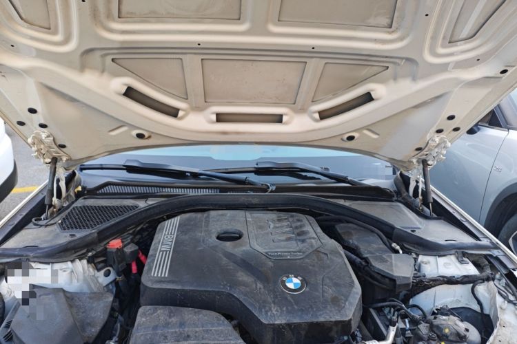 Used BMW 3 Series 2022 325Li M Sport Package Engine Bay