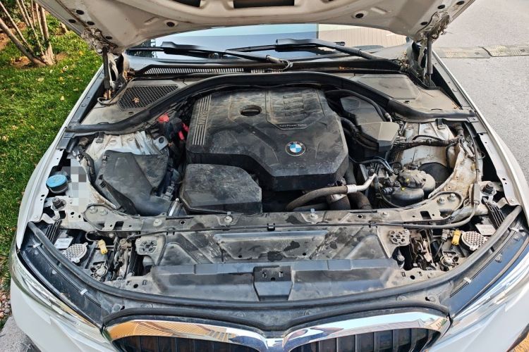 Used BMW 3 Series 2022 320Li M Sport Package Engine Bay