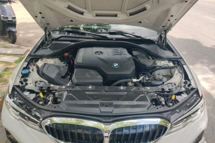 Used BMW 3 Series 2022 325Li M Sport Package Engine Bay