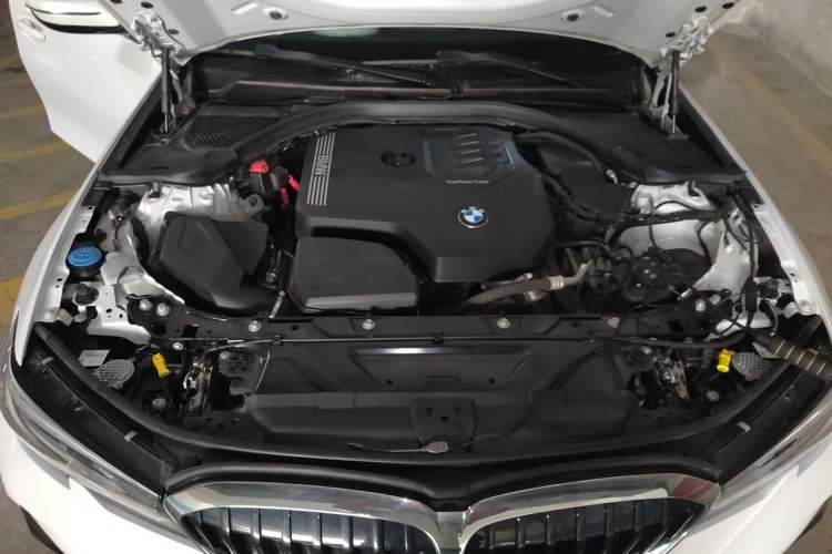 Used BMW 3 Series 2022 320Li M Sport Package Engine Bay