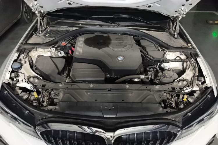 Used BMW 3 Series 2022 320Li M Sport Package Engine Bay