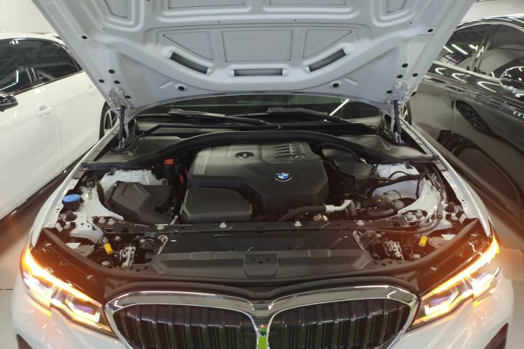Used BMW 3 Series 2022 325Li M Sport Package Engine Bay