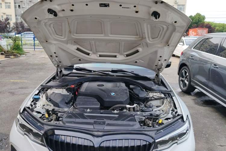 Used BMW 3 Series 2022 325Li M Sport Night Edition Package Engine Bay