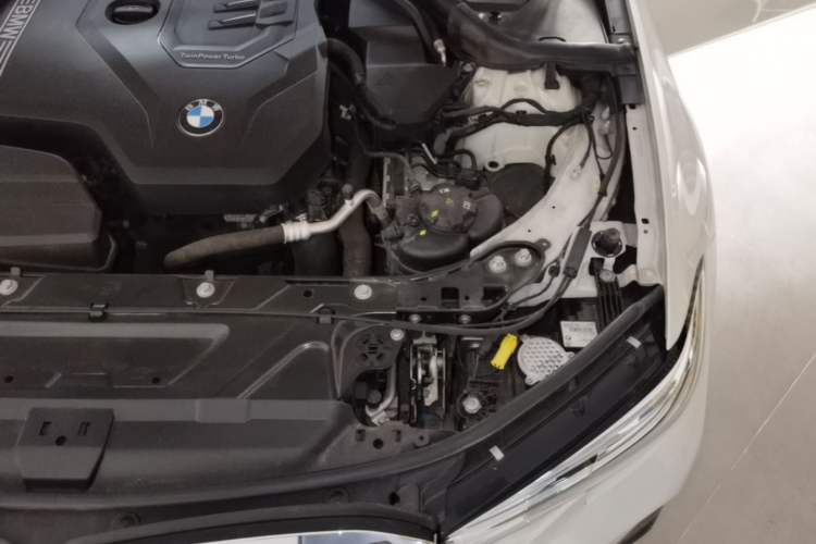 Used BMW 3 Series 2022 325i M Sport Package Engine Bay Left