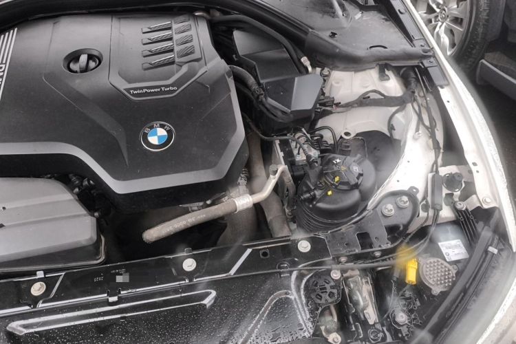 Used BMW 3 Series 2022 Updated 320i Sport Package Engine Bay Left