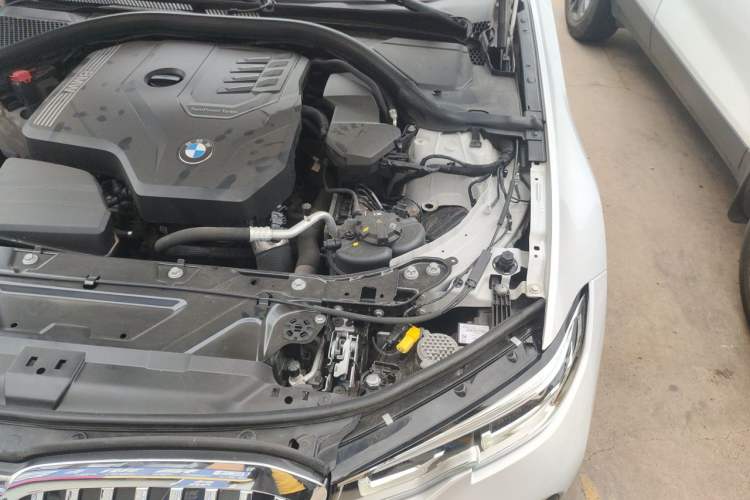 Used BMW 3 Series 2022 320Li M Sport Package Engine Bay Left