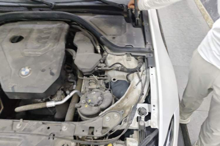Used BMW 3 Series 2022 320Li M Sport Package Engine Bay Left