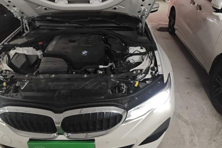 Used BMW 3 Series 2022 320Li M Sport Package Engine Bay Left