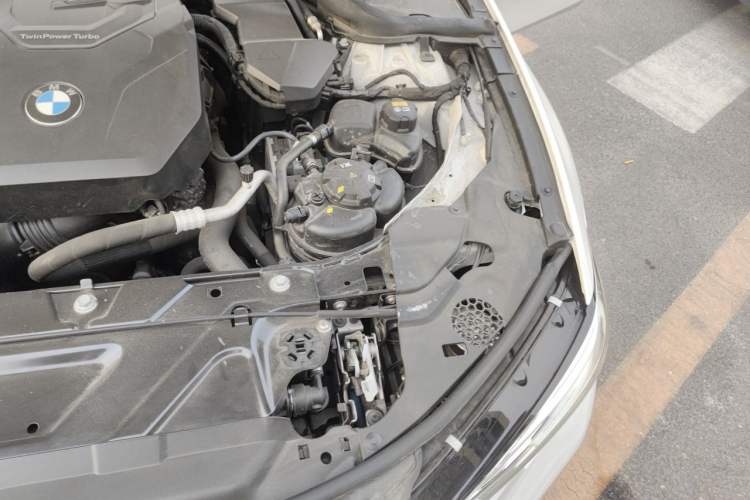 Used BMW 3 Series 2022 330Li xDrive M Sport Night Edition Package Engine Bay Left