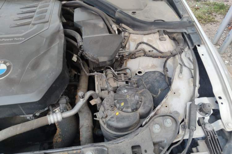 Used BMW 3 Series 2022 325i M Sport Package Engine Bay Left