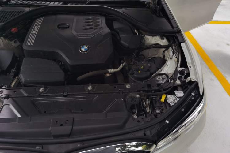 Used BMW 3 Series 2022 Updated 320i Sport Package Engine Bay Left