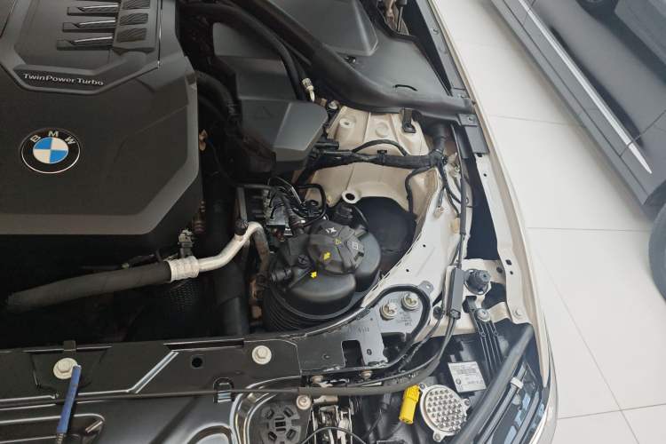 Used BMW 3 Series 2022 Restyled 320Li M Sport Package Engine Bay Left
