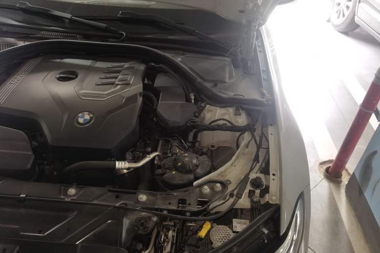Used BMW 3 Series 2022 325Li M Sport Package Engine Bay Left