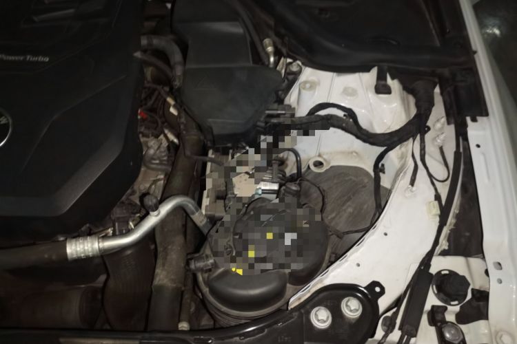 Used BMW 3 Series 2022 325i M Sport Night Edition Package Engine Bay Left