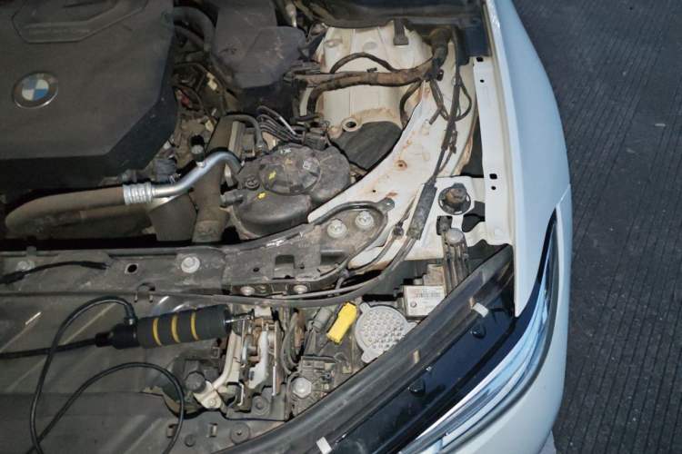 Used BMW 3 Series 2022 325Li M Sport Night Edition Package Engine Bay Left