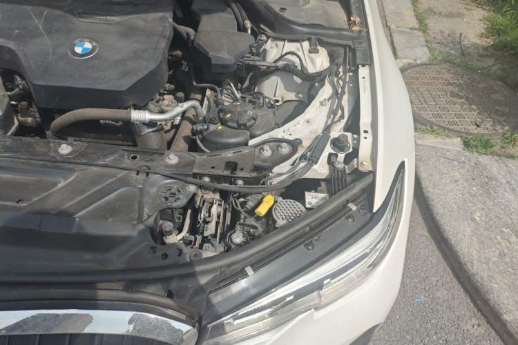 Used BMW 3 Series 2022 Updated 325i M Sport Package Engine Bay Left