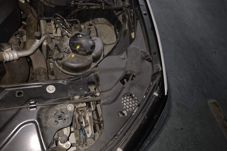 Used BMW 3 Series 2022 325Li M Sport Night Edition Package Engine Bay Left