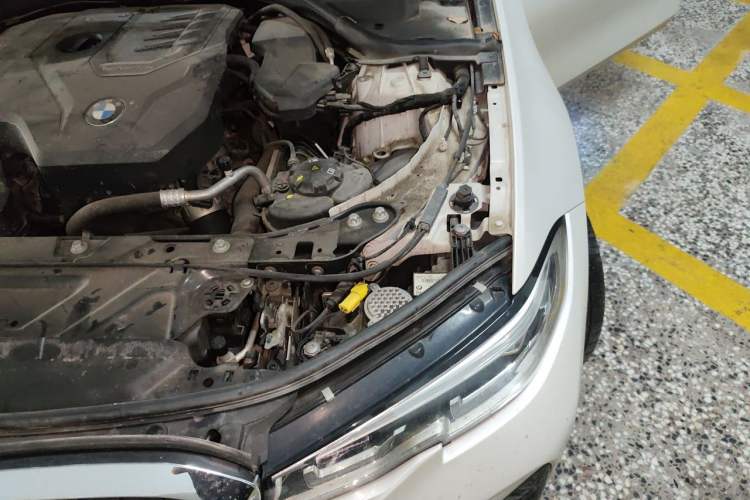 Used BMW 3 Series 2022 320Li M Sport Package Engine Bay Left
