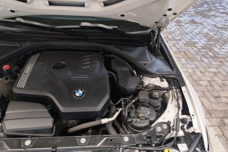 Used BMW 3 Series 2022 330Li xDrive M Sport Night Edition Package Engine Bay Left