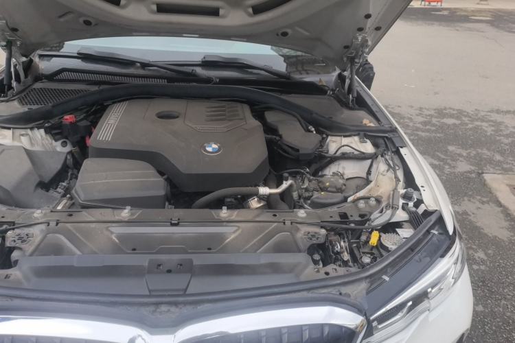 Used BMW 3 Series 2022 Updated 325i M Sport Package Engine Bay Left