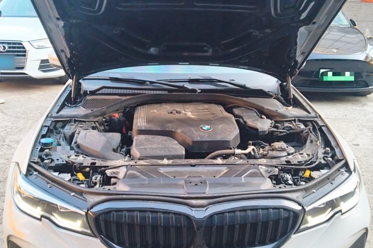 Used BMW 3 Series 2022 Updated 325Li M Sport Package Engine Bay