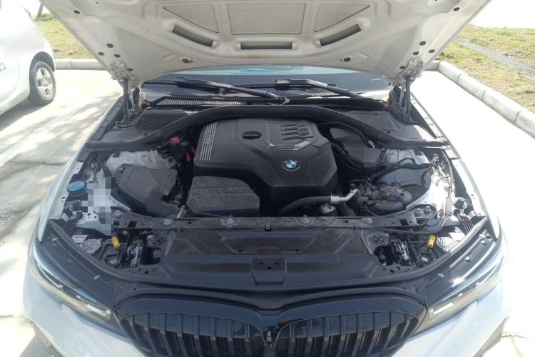 Used BMW 3 Series 2022 325i M Sport Night Edition Package Engine Bay