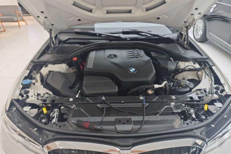 Used BMW 3 Series 2022 Restyled 320Li M Sport Package Engine Bay