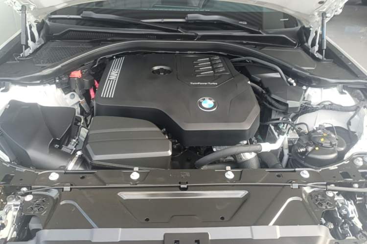 Used BMW 3 Series 2022 325i M Sport Package Engine Bay