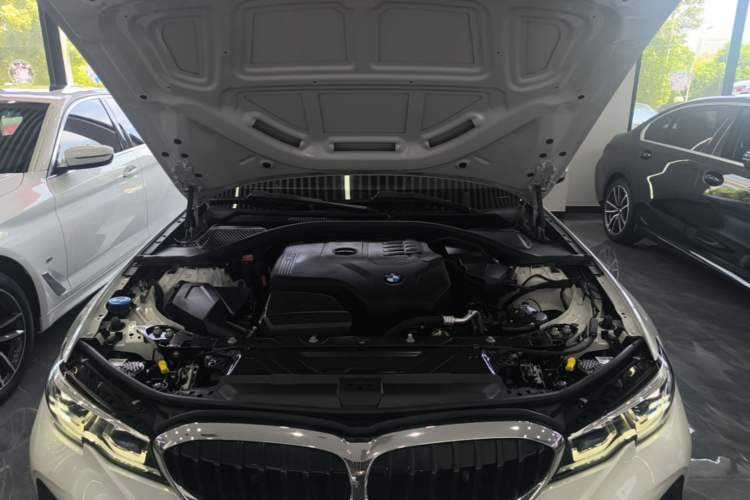 Used BMW 3 Series 2022 Updated 325Li M Sport Package Engine Bay