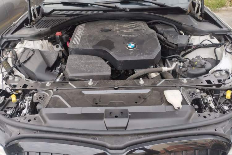Used BMW 3 Series 2022 325Li M Sport Night Edition Package Engine Bay