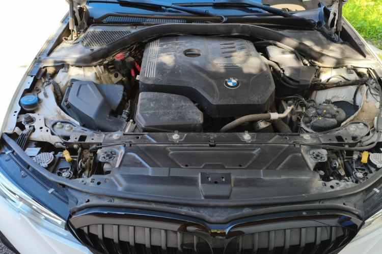 Used BMW 3 Series 2022 325Li M Sport Night Edition Package Engine Bay