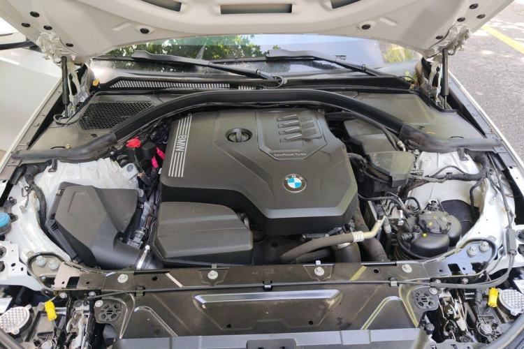 Used BMW 3 Series 2022 Updated 325Li M Sport Package Engine Bay
