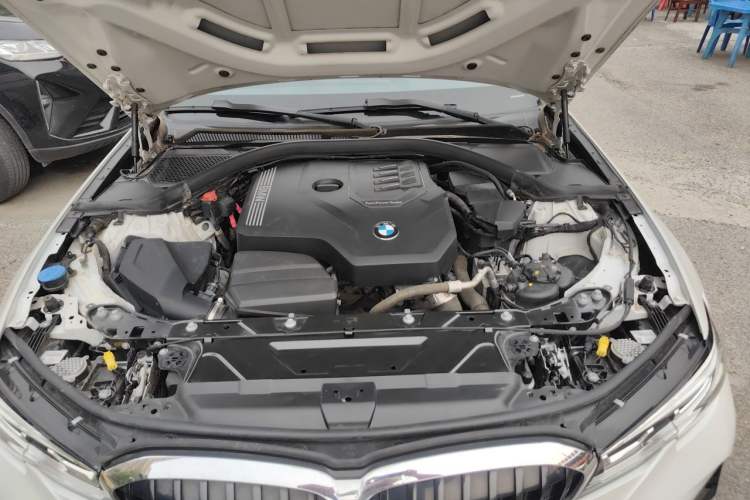 Used BMW 3 Series 2022 325Li M Sport Package Engine Bay
