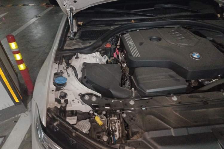 Used BMW 3 Series 2022 325Li M Sport Package Engine Bay Right