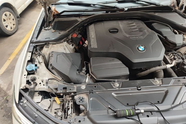 Used BMW 3 Series 2022 320Li M Sport Package Engine Bay Right
