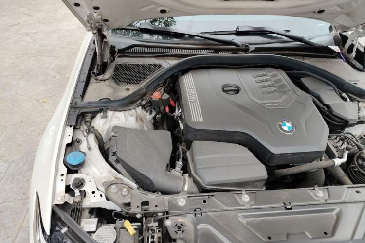 Used BMW 3 Series 2022 325Li M Sport Package Engine Bay Right