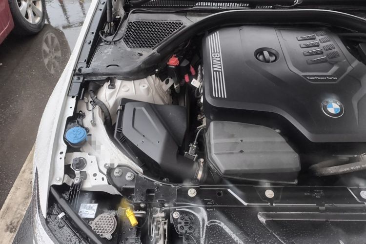 Used BMW 3 Series 2022 Updated 320i Sport Package Engine Bay Right