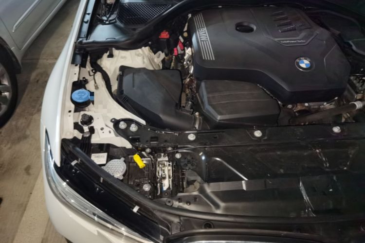 Used BMW 3 Series 2022 325Li M Sport Package Engine Bay Right