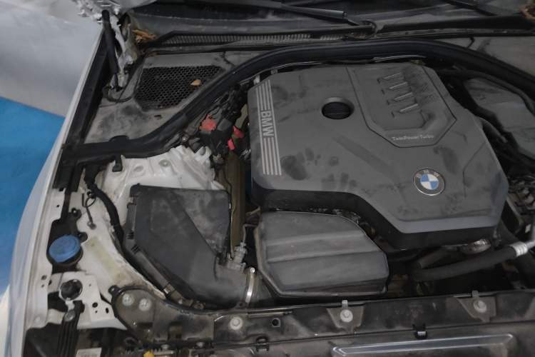 Used BMW 3 Series 2022 325Li M Sport Night Edition Package Engine Bay Right