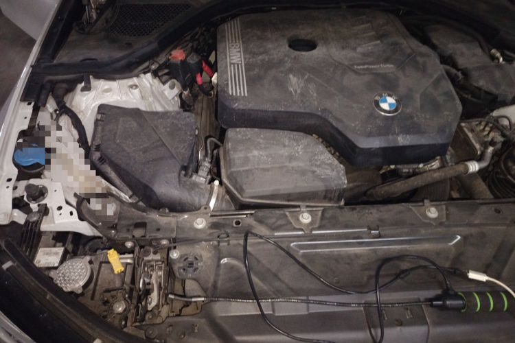 Used BMW 3 Series 2022 320i Sport Package Engine Bay Right