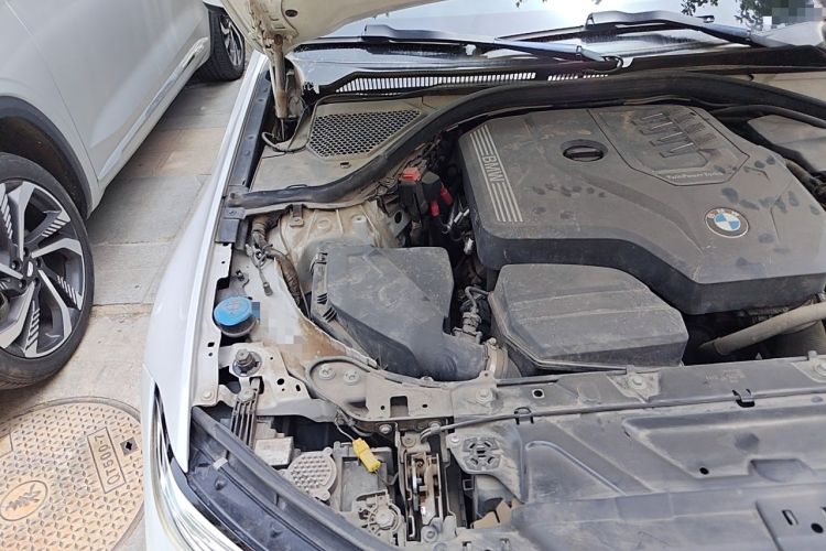 Used BMW 3 Series 2022 325Li M Sport Package Engine Bay Right