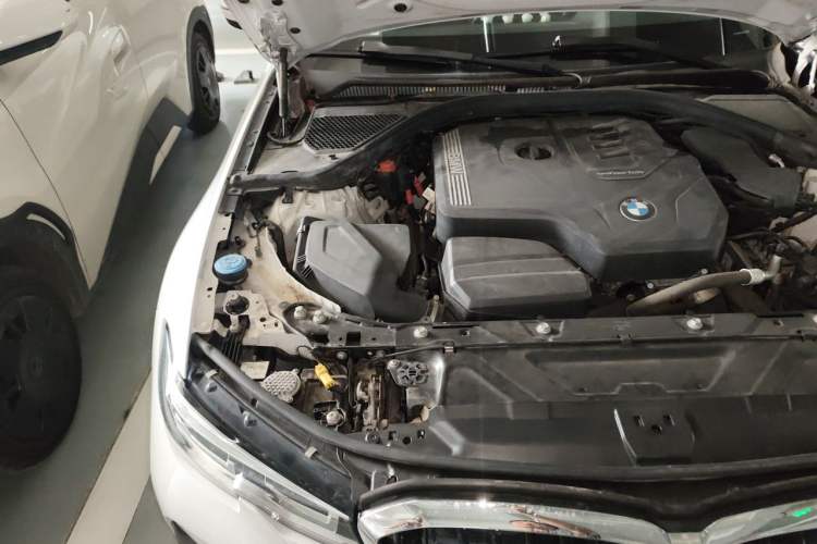Used BMW 3 Series 2022 Restyled 320Li M Sport Package Engine Bay Right