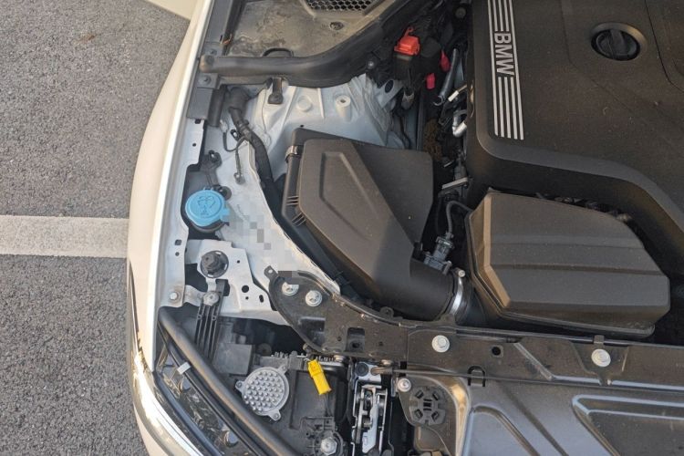 Used BMW 3 Series 2022 325i M Sport Night Edition Package Engine Bay Right