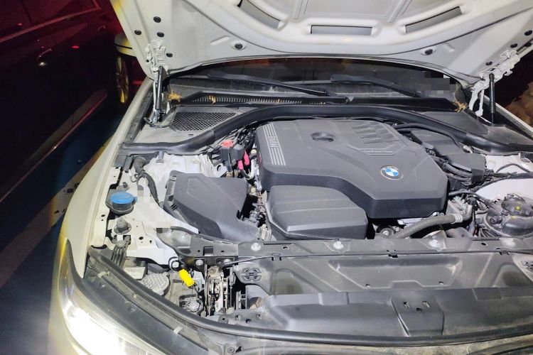Used BMW 3 Series 2022 325Li M Sport Package Engine Bay Right