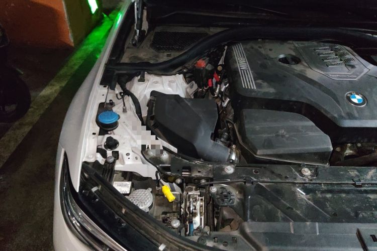 Used BMW 3 Series 2022 325Li M Sport Package Engine Bay Right